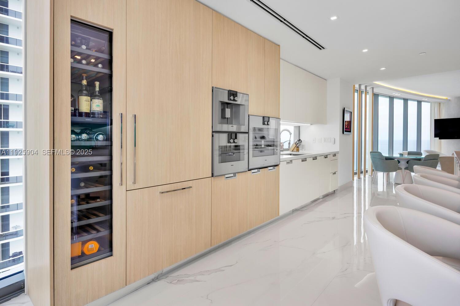 15701 Collins Ave #3701 Sunny Isles Beach, FL 33160