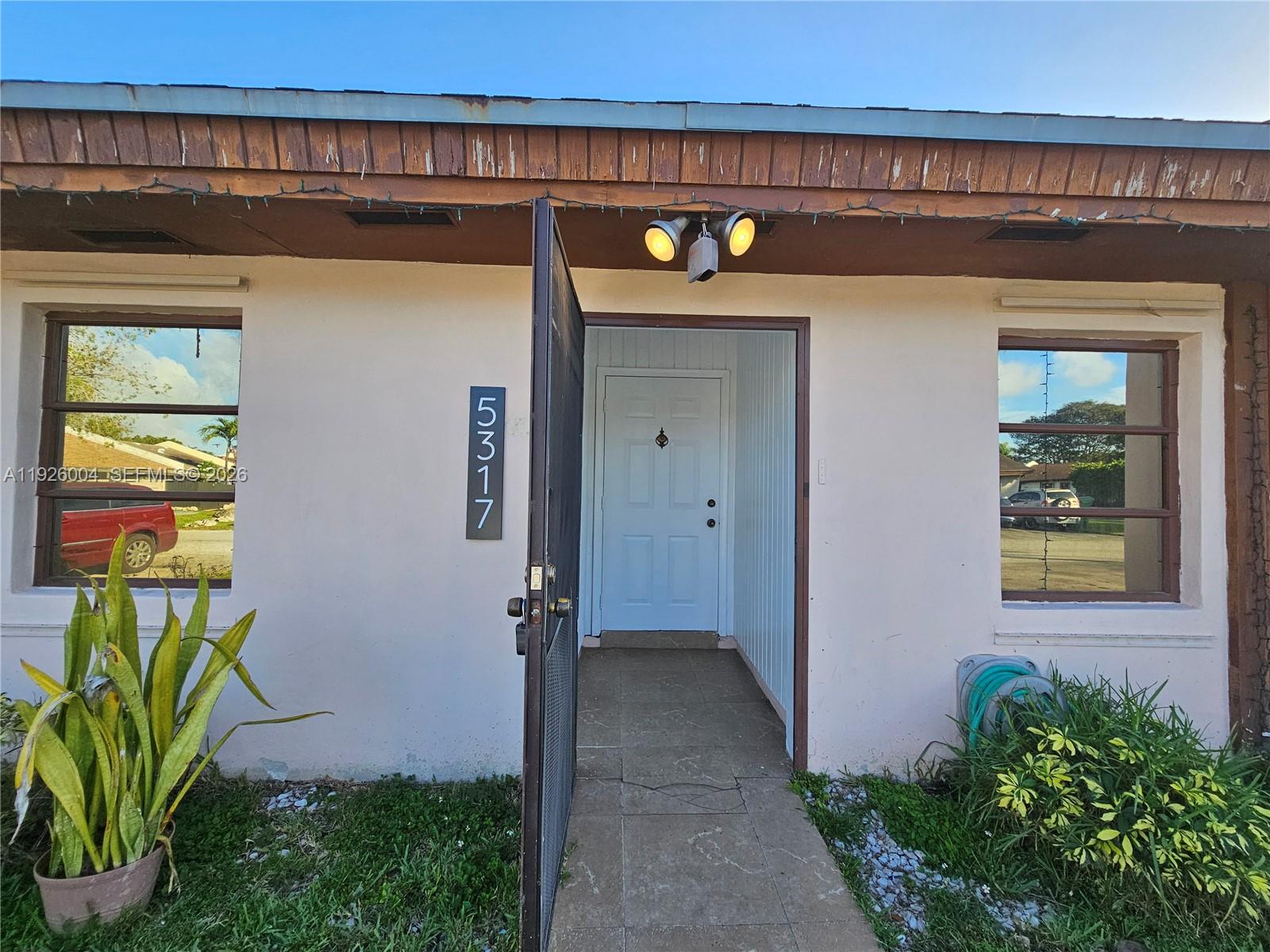 5317 SW 140th Pl #5317