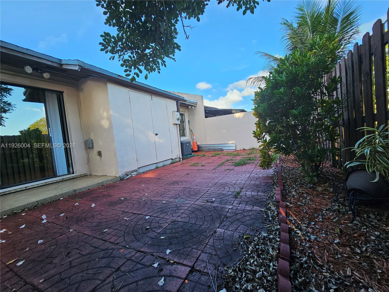 5317 SW 140th Pl #5317 Miami, FL 33175