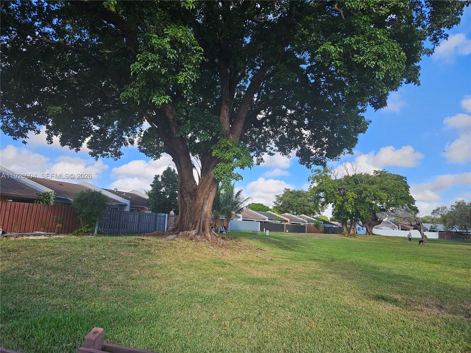 5317 SW 140th Pl #5317 Miami, FL 33175