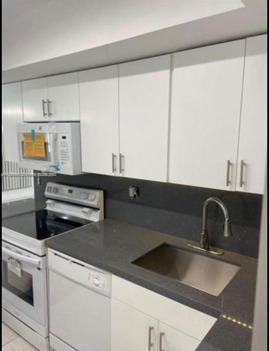 8775 Park Blvd #101 Miami, FL 33172