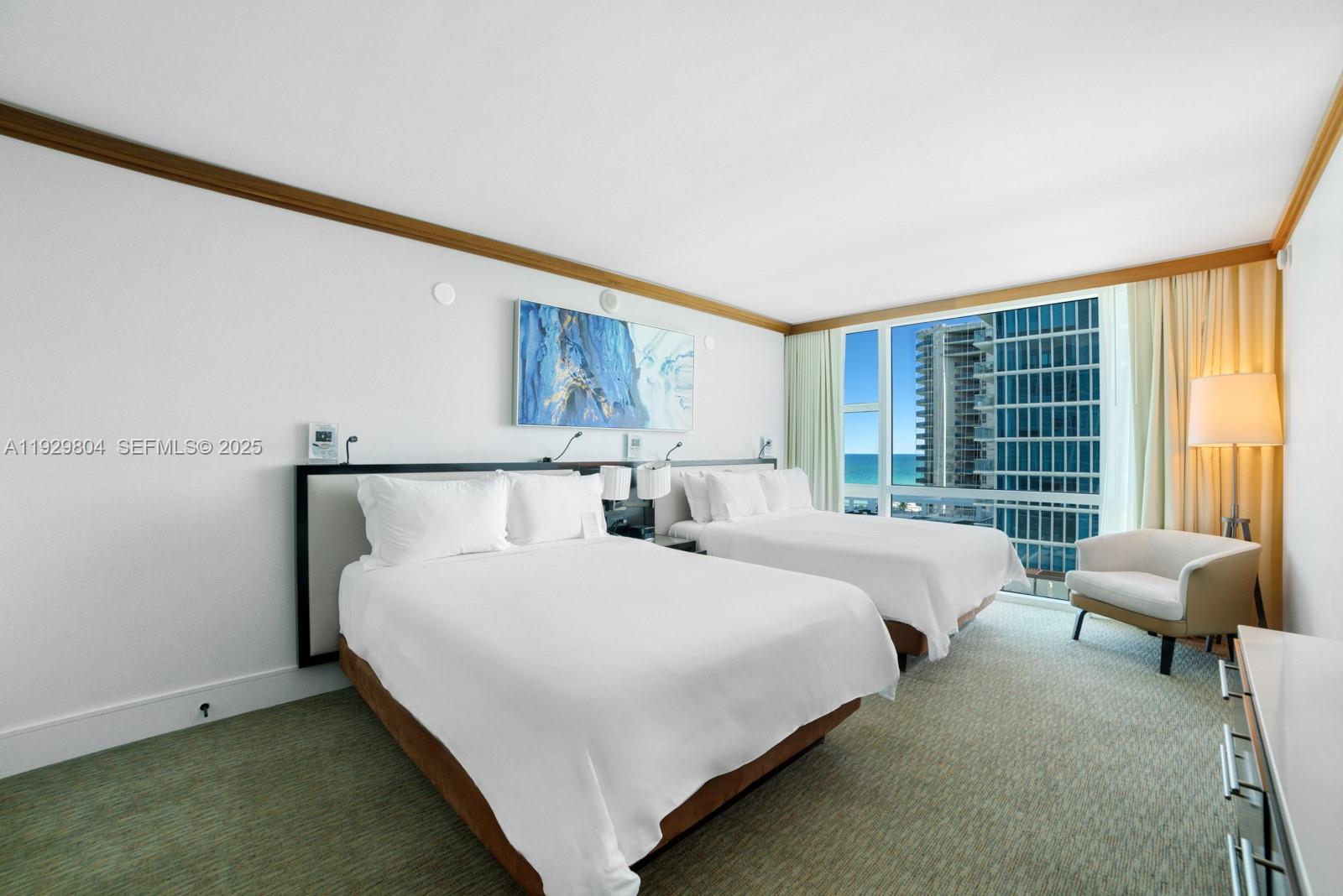 6801 Collins Ave #914 Miami Beach, FL 33141