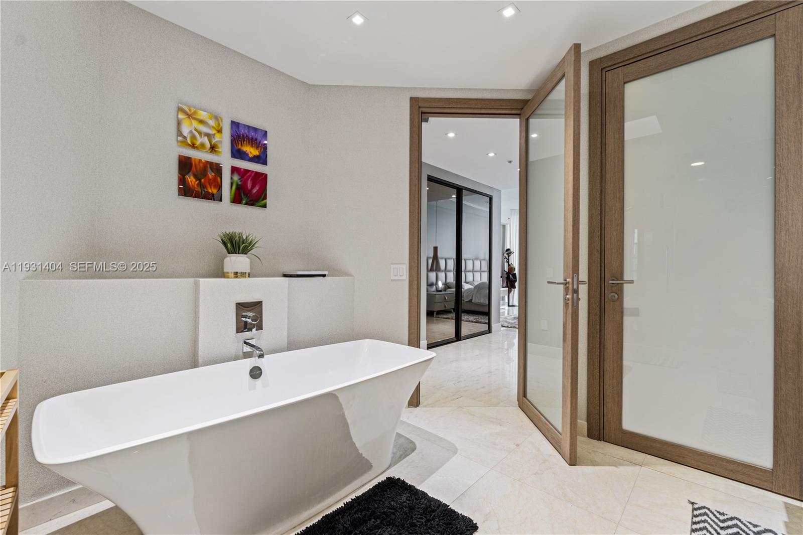 17301 Biscayne Blvd #PH-5 North Miami Beach, FL 33160