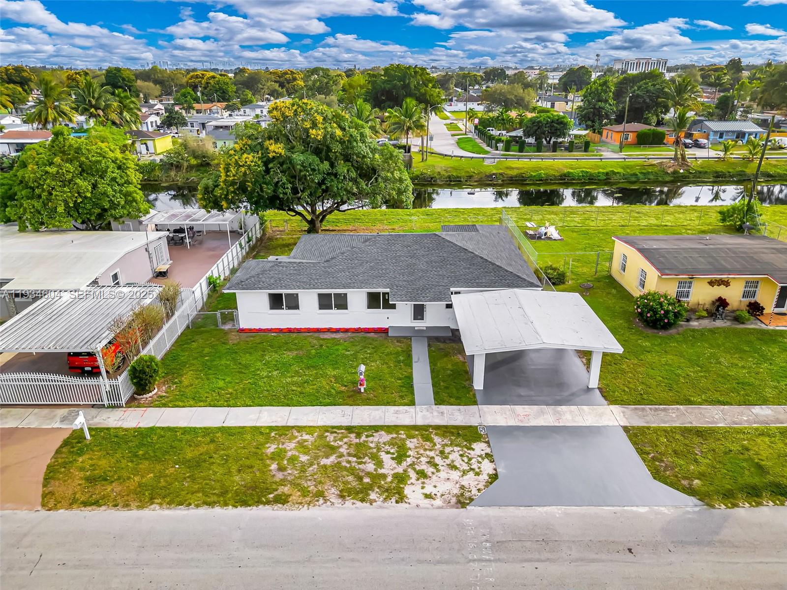 2410 NW 155th Ter Miami Gardens, FL 33054