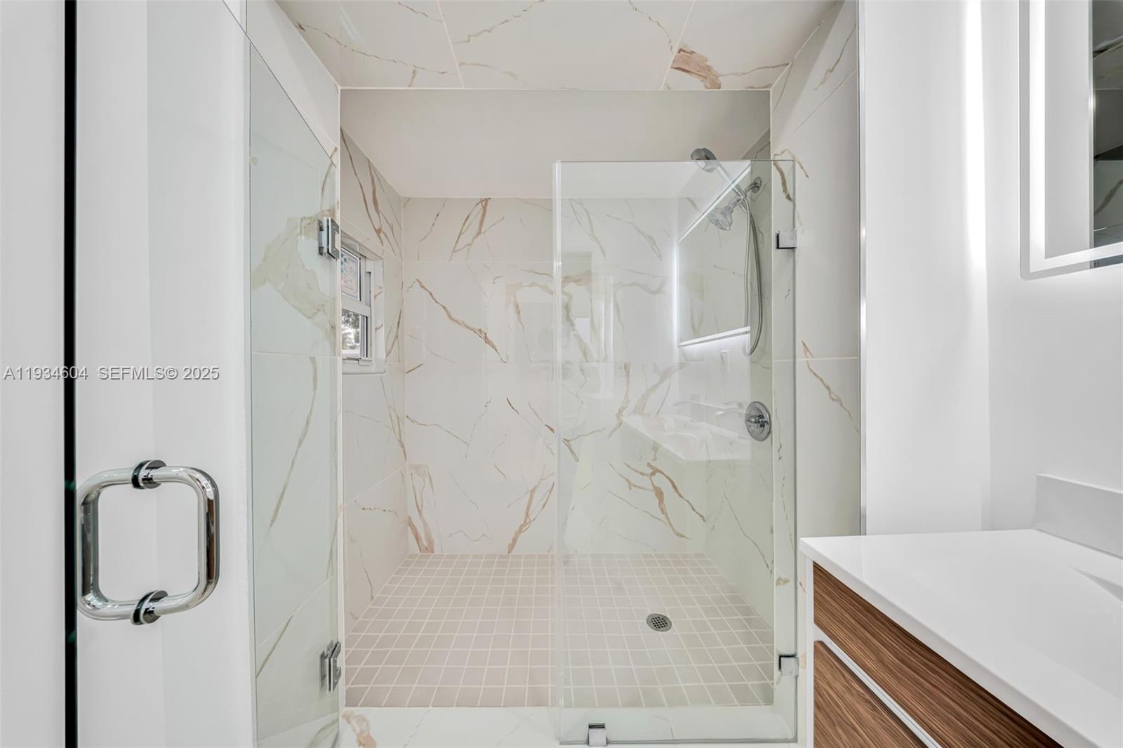 2410 NW 155th Ter Miami Gardens, FL 33054