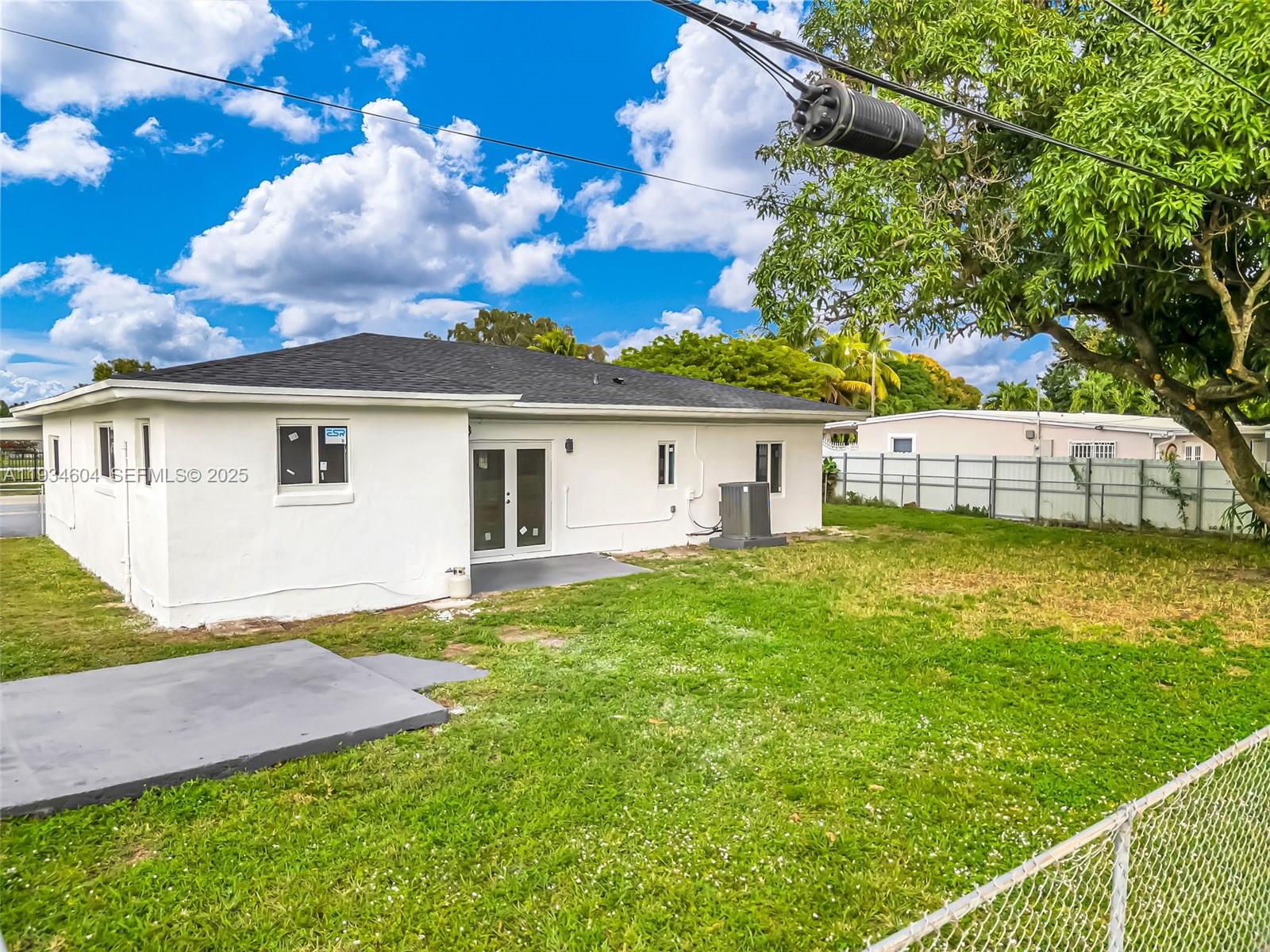 2410 NW 155th Ter Miami Gardens, FL 33054