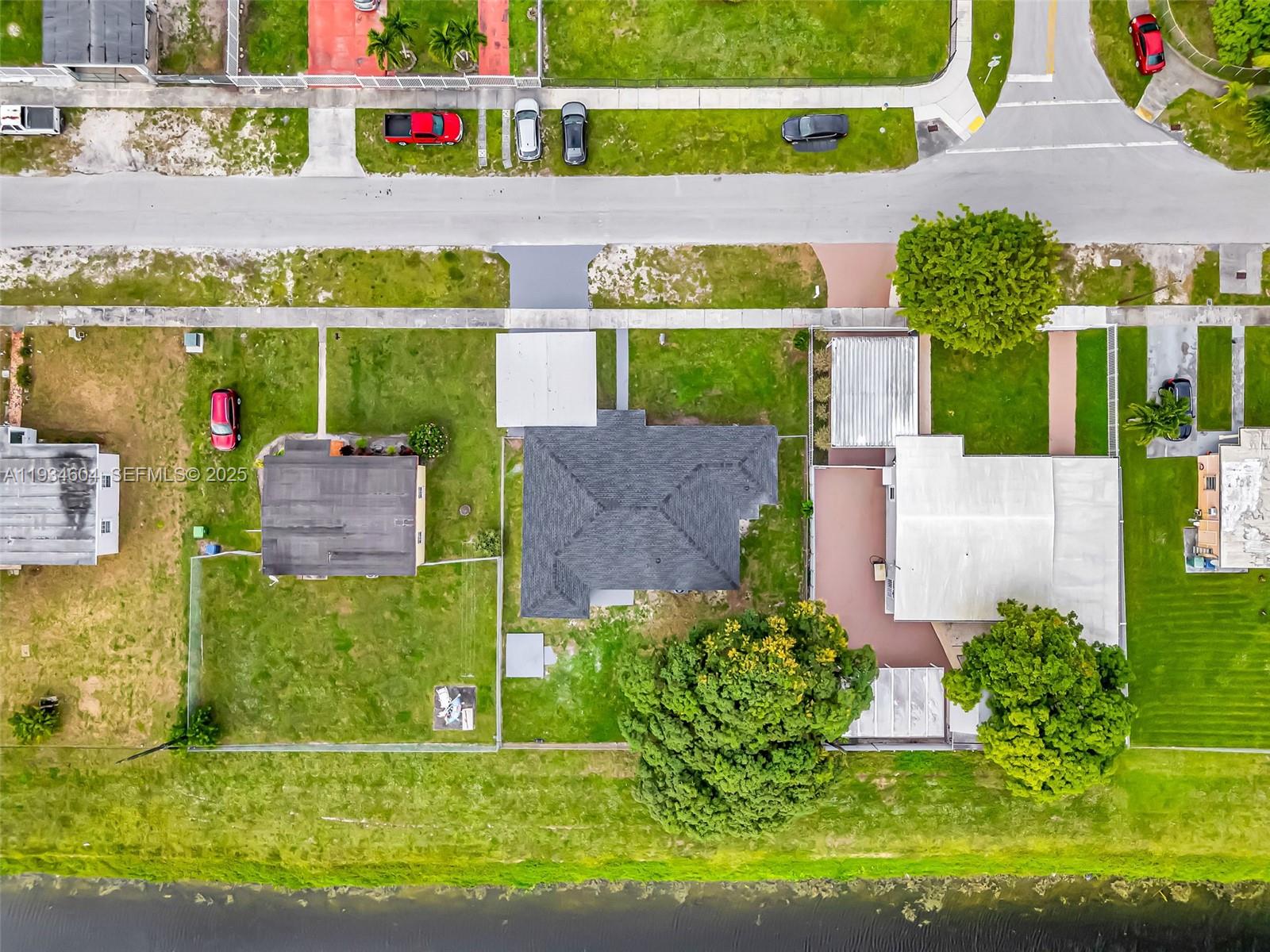 2410 NW 155th Ter Miami Gardens, FL 33054