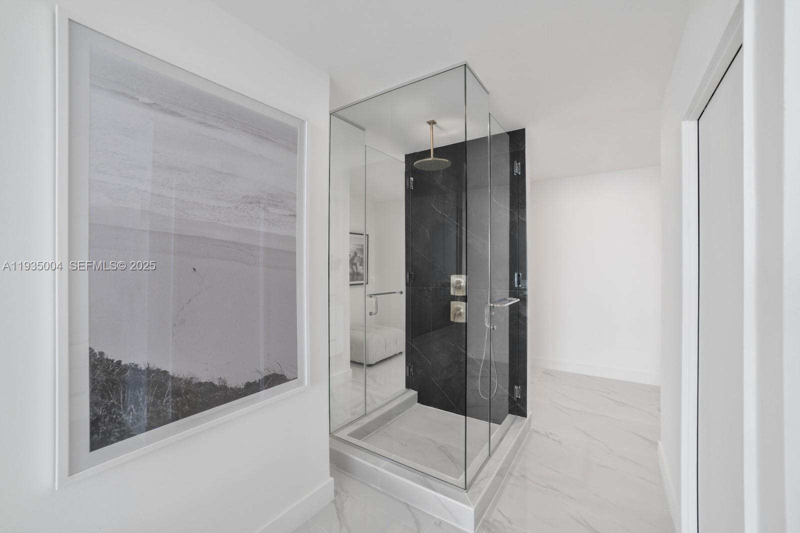 700 NE 24th St #PH-5903 Miami, FL 33137