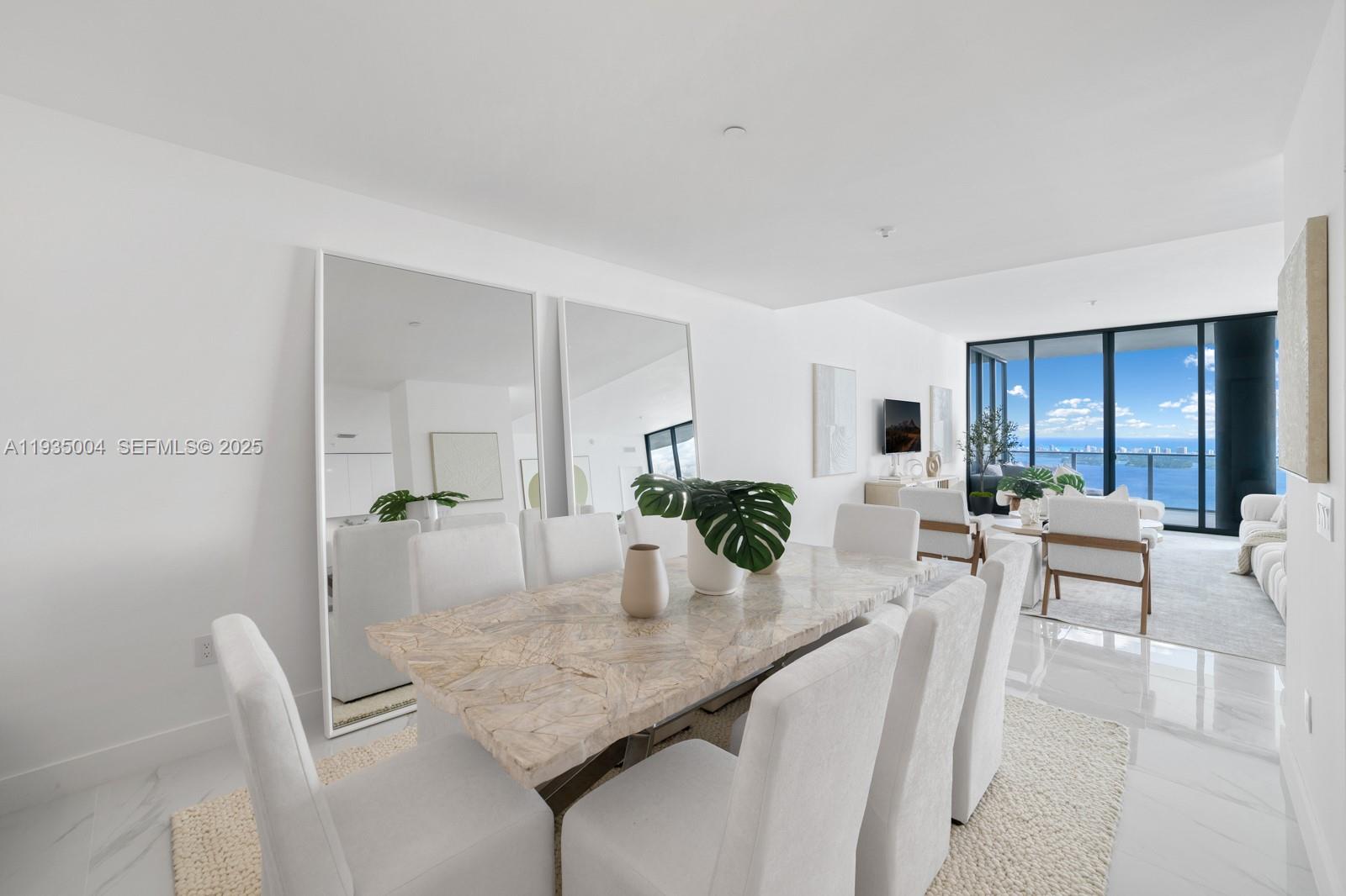 700 NE 24th St #PH-5903 Miami, FL 33137