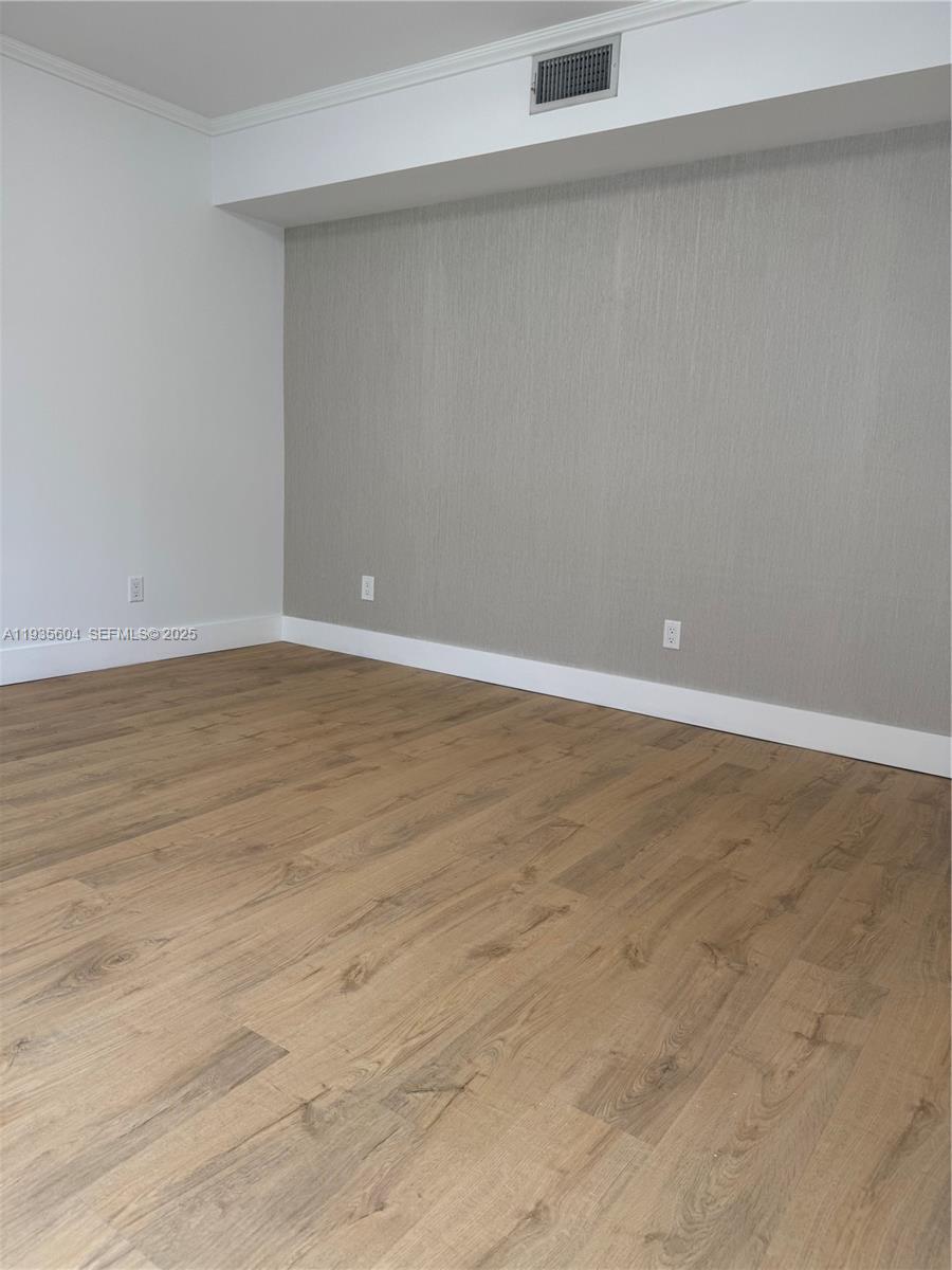 1090 SE 6th Ave Dania Beach, FL 33004