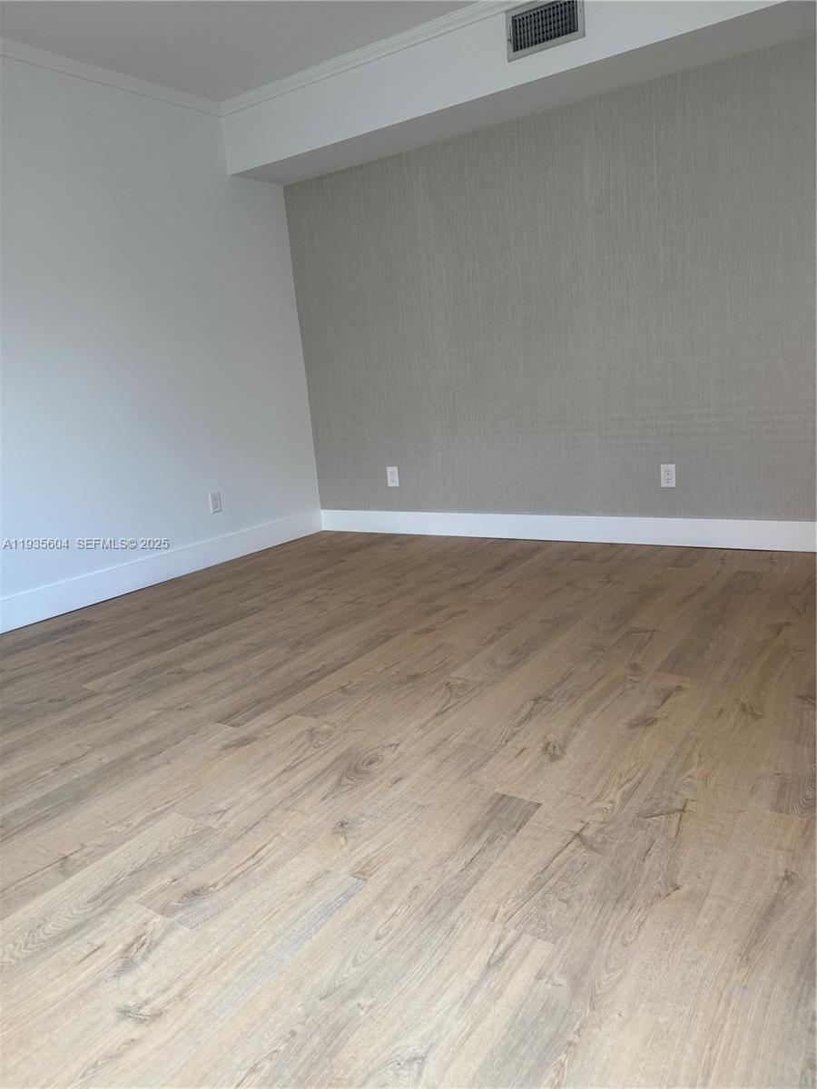 1090 SE 6th Ave Dania Beach, FL 33004