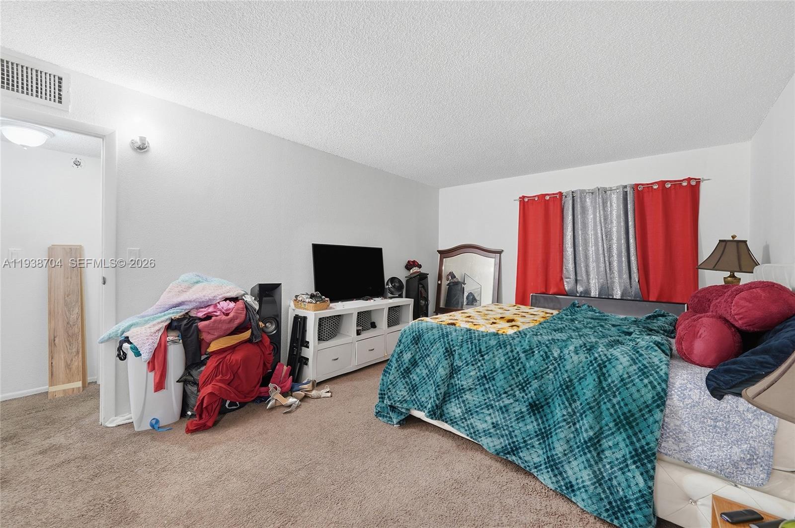 17901 NW 68th Ave #R206 Hialeah, FL 33015