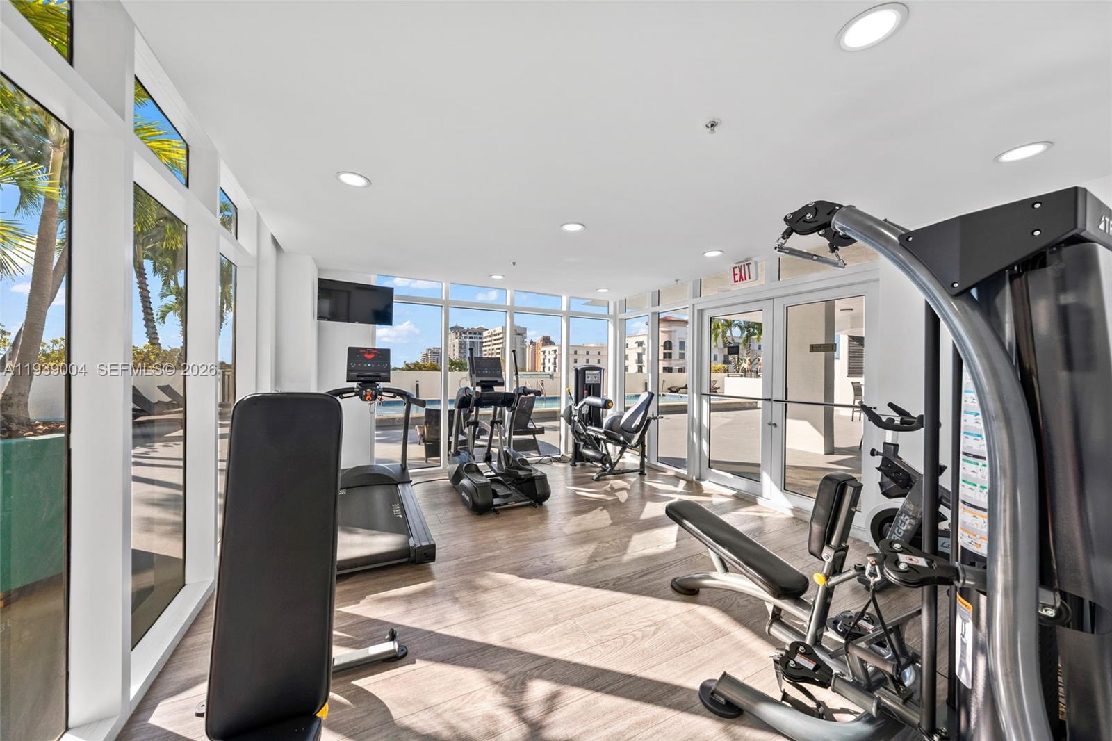 357 Almeria Ave #1106 Coral Gables, FL 33134