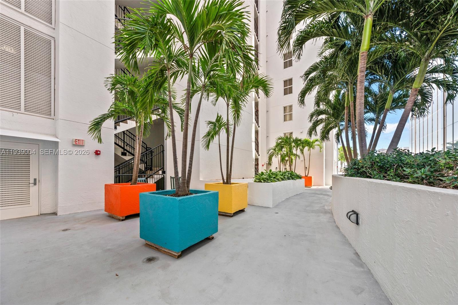 357 Almeria Ave #1106 Coral Gables, FL 33134