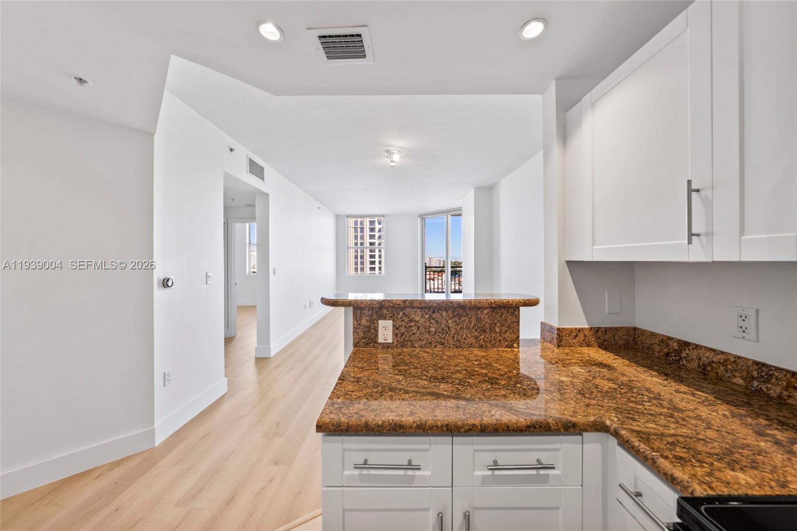 357 Almeria Ave #1106 Coral Gables, FL 33134