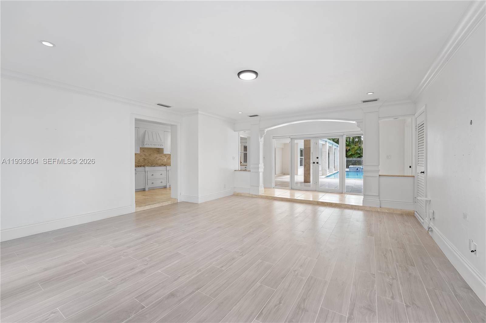 10640 SW 61st Ave Pinecrest, FL 33156