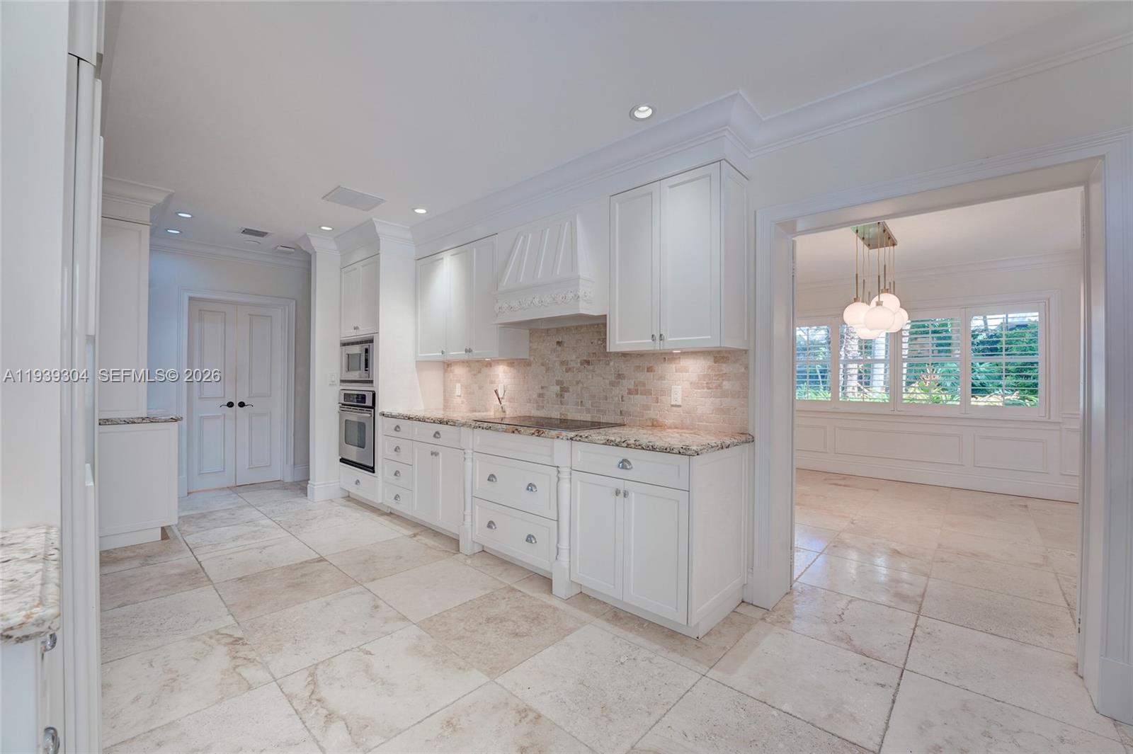 10640 SW 61st Ave Pinecrest, FL 33156