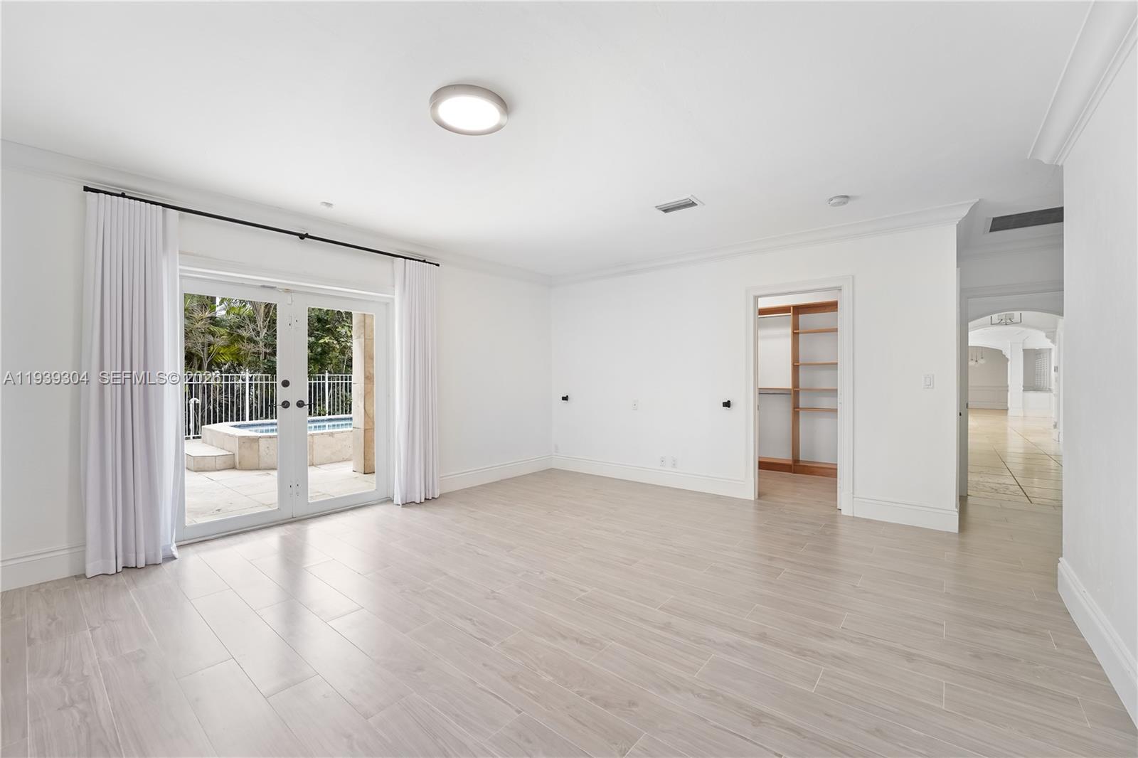 10640 SW 61st Ave Pinecrest, FL 33156