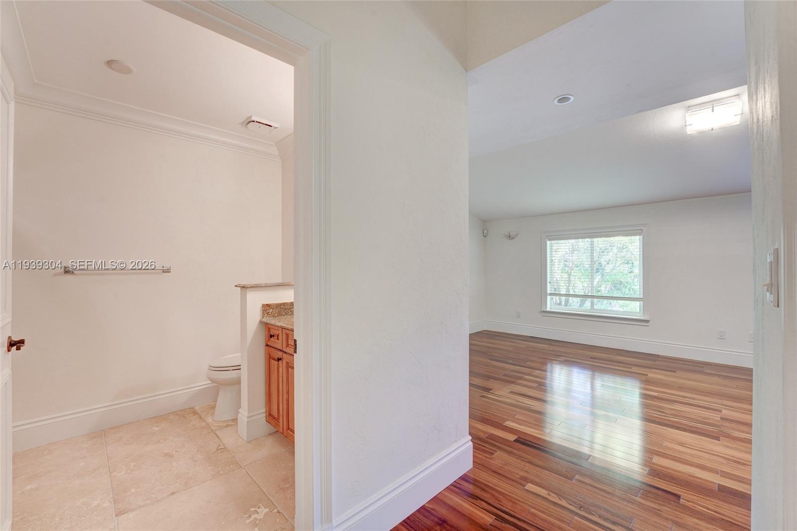 10640 SW 61st Ave Pinecrest, FL 33156