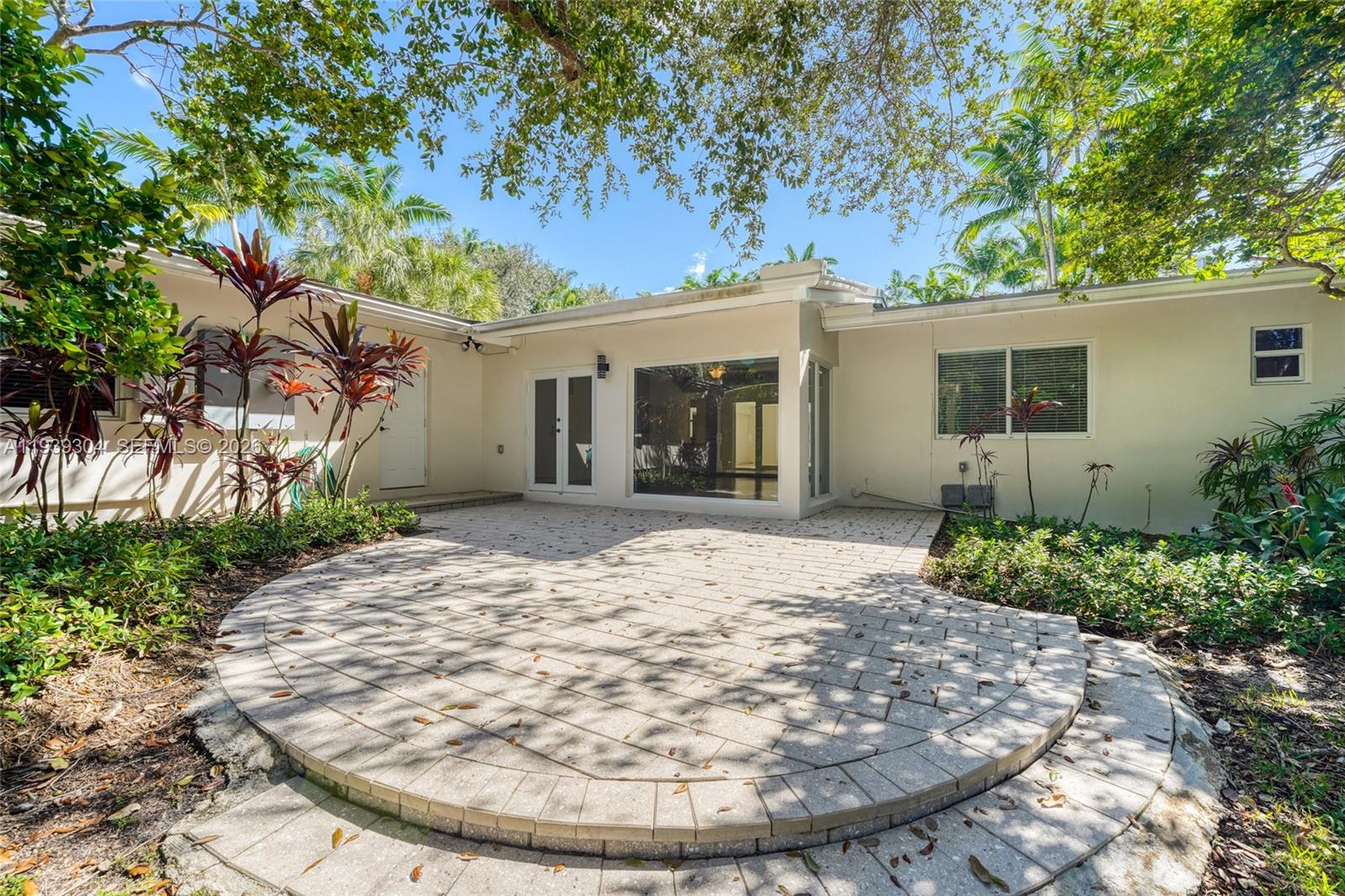 10640 SW 61st Ave Pinecrest, FL 33156