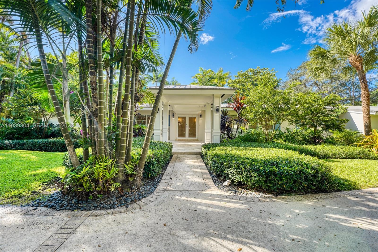 10640 SW 61st Ave Pinecrest, FL 33156