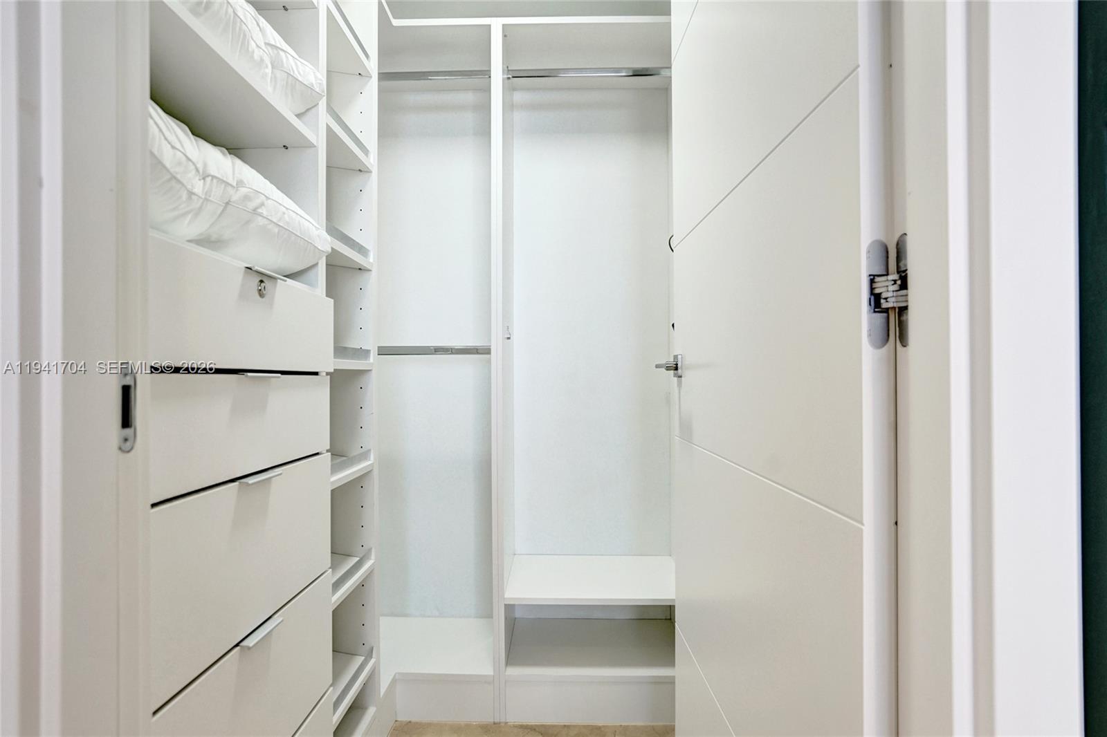 1800 S Ocean Dr #4403 Hallandale Beach, FL 33009