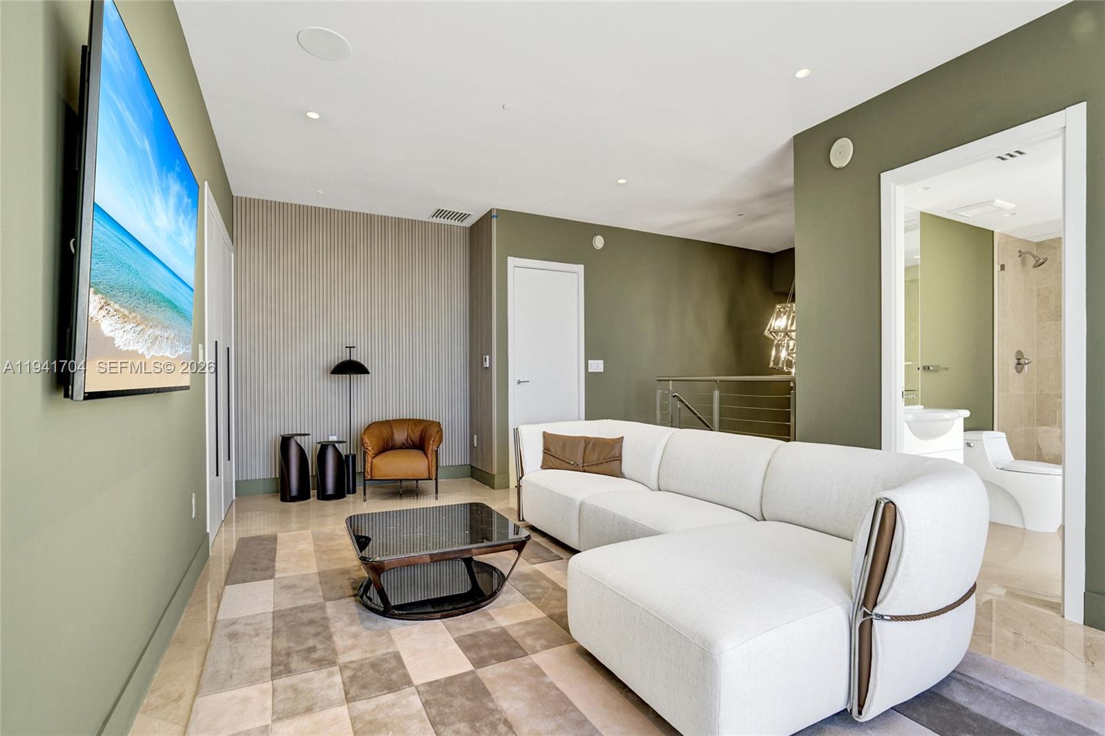 1800 S Ocean Dr #4403 Hallandale Beach, FL 33009