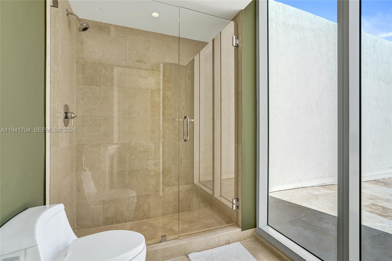 1800 S Ocean Dr #4403 Hallandale Beach, FL 33009