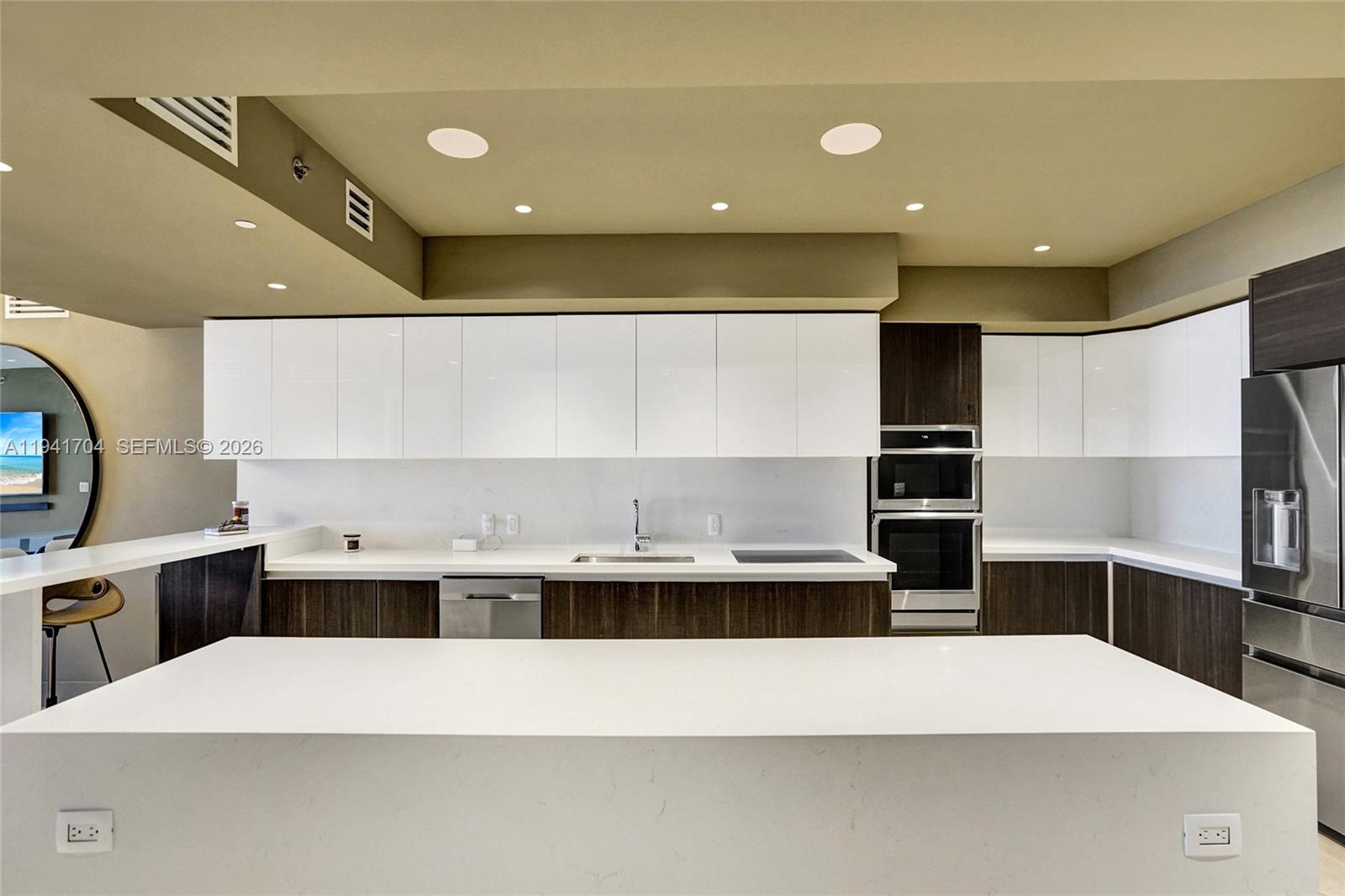 1800 S Ocean Dr #4403 Hallandale Beach, FL 33009