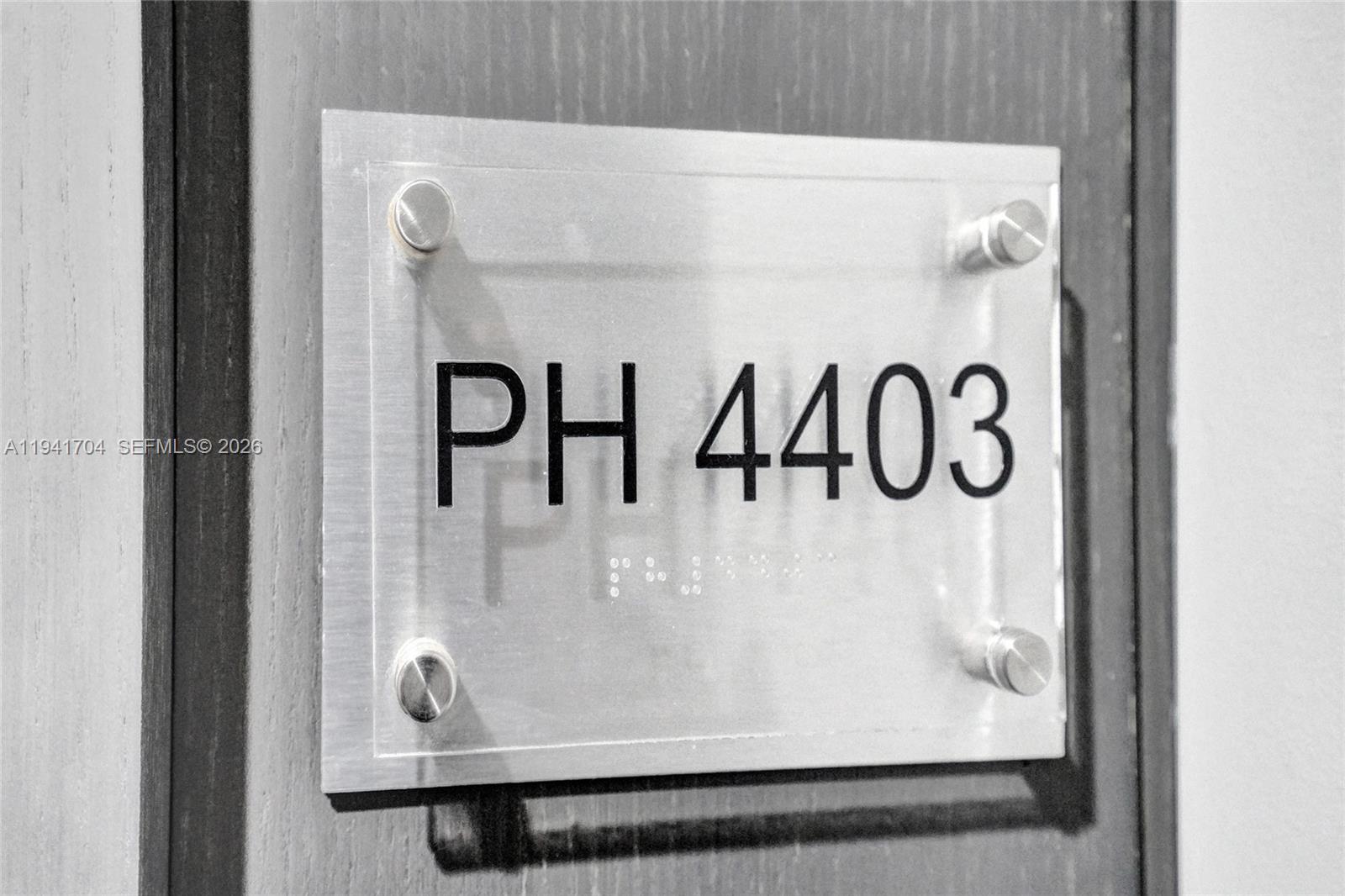 1800 S Ocean Dr #4403 Hallandale Beach, FL 33009