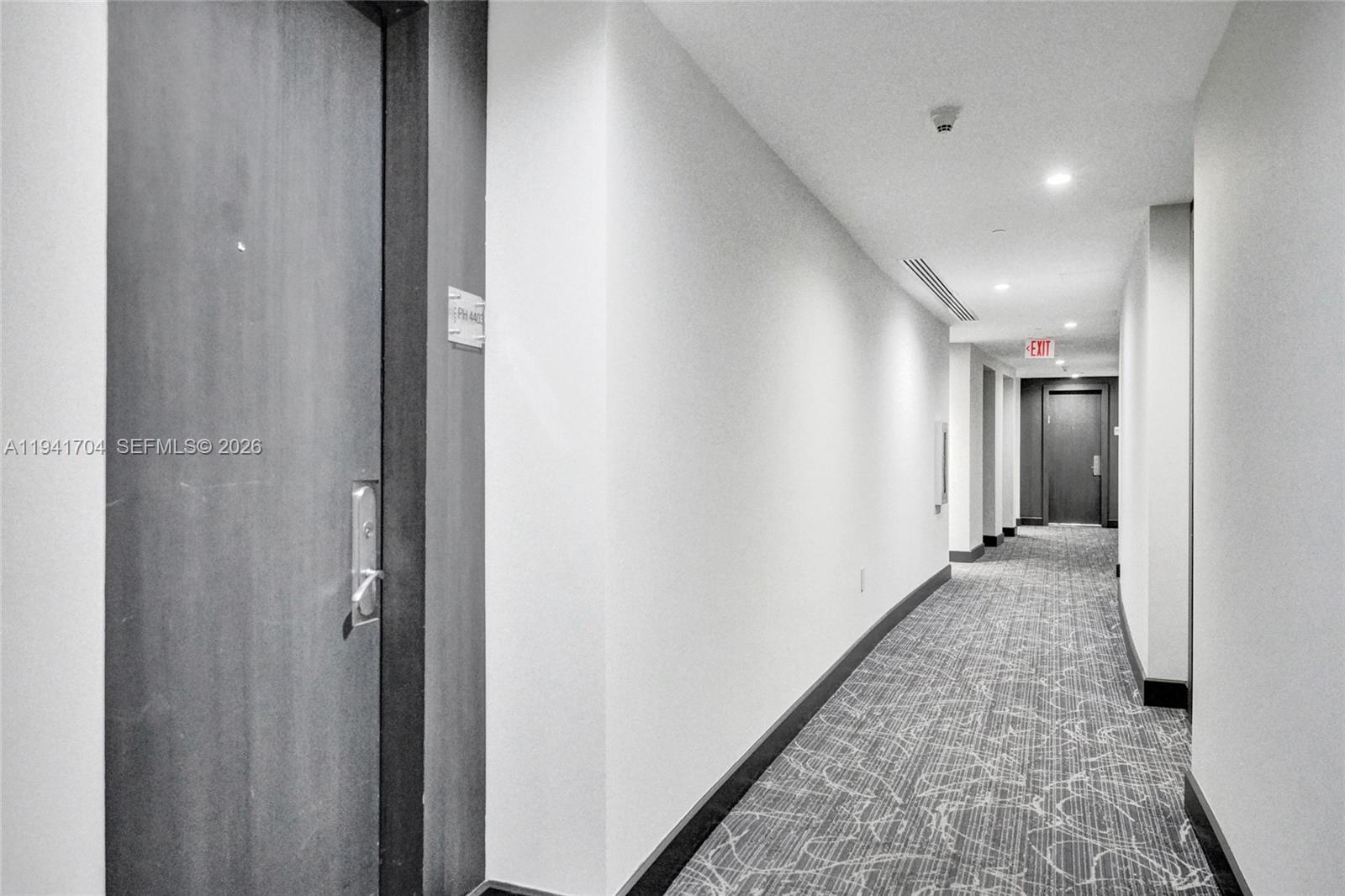 1800 S Ocean Dr #4403 Hallandale Beach, FL 33009