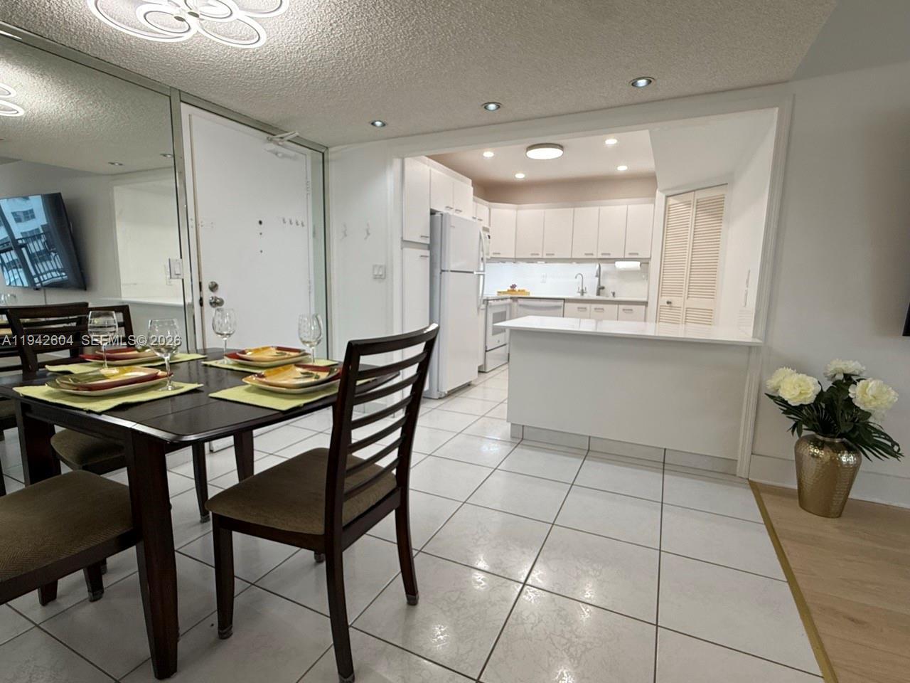 9273 Collins Ave #503 Surfside, FL 33154