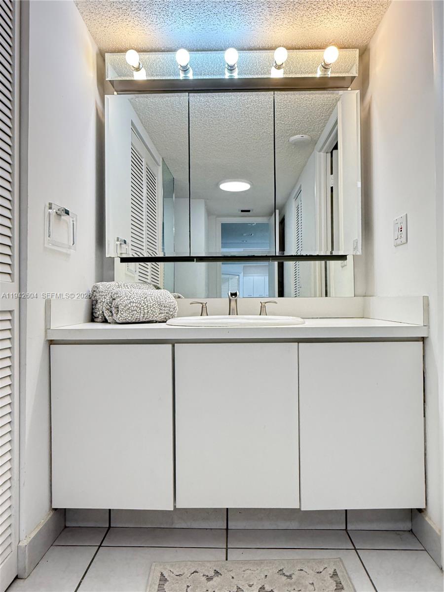 9273 Collins Ave #503 Surfside, FL 33154