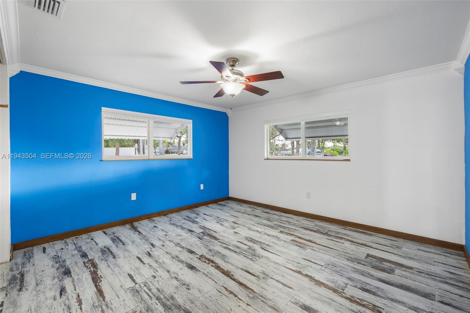 1895 Ixora Rd North Miami, FL 33181