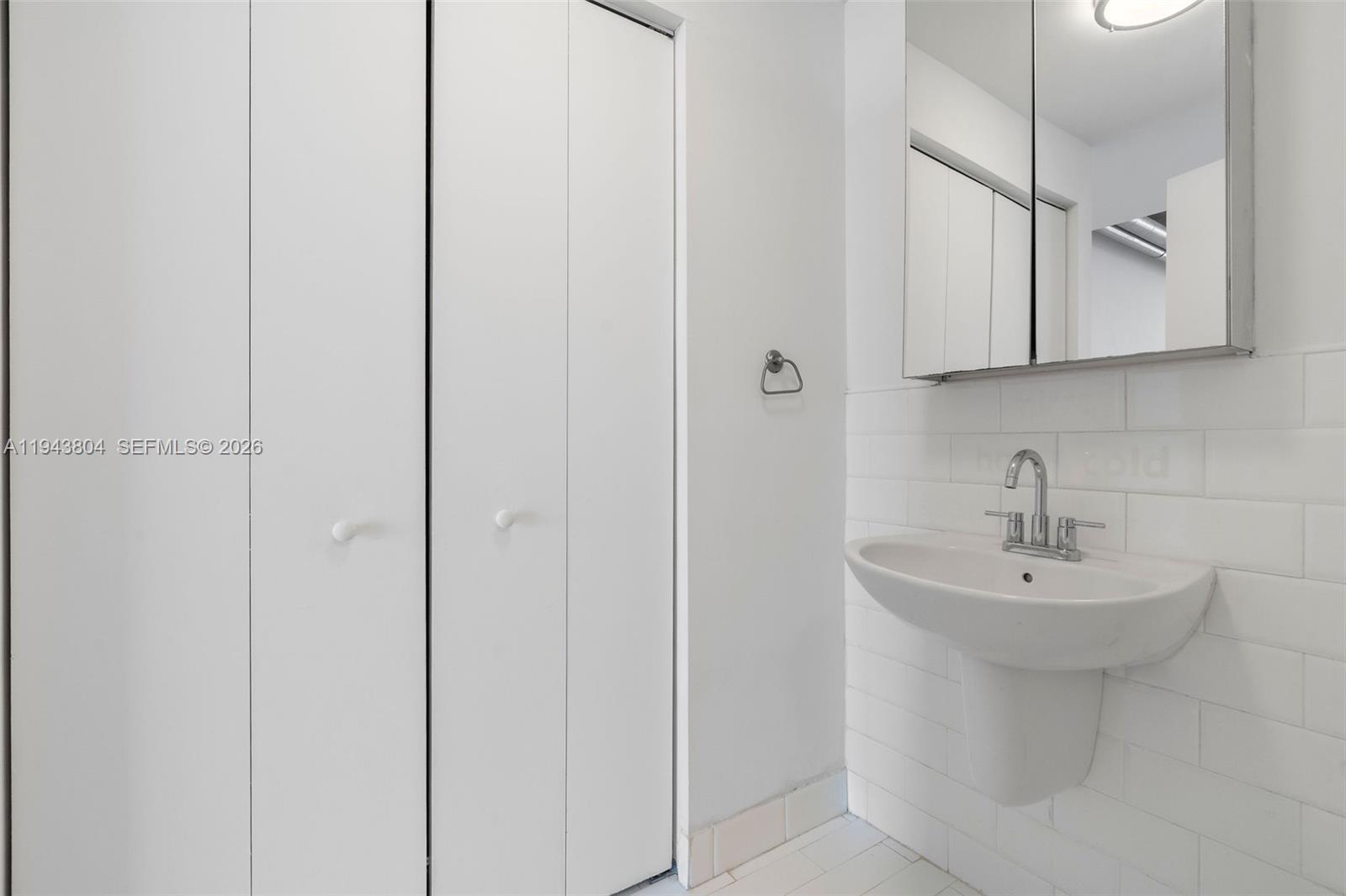 image Neo Vertika Condo18