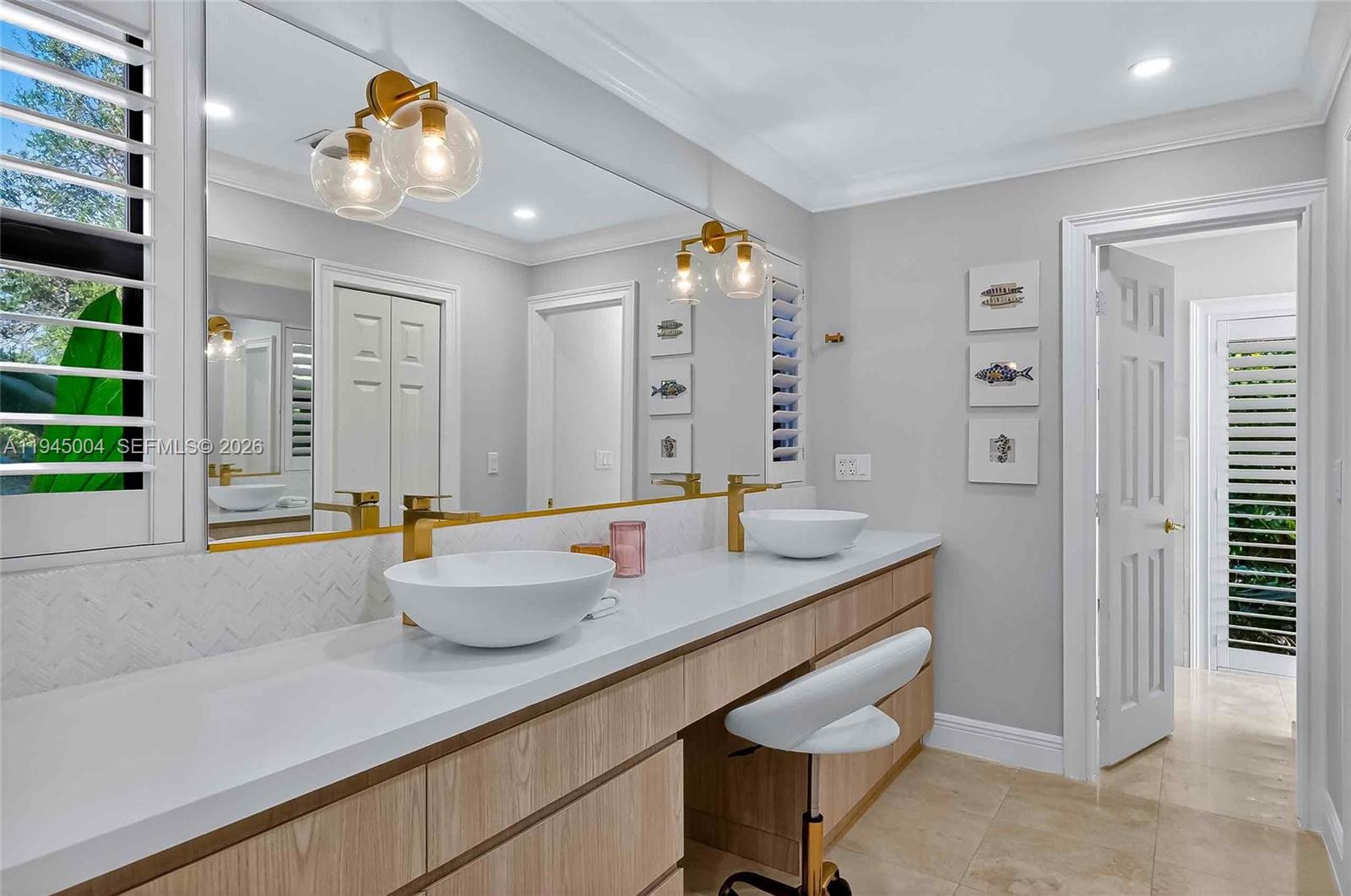 13945 Cartee Rd Palmetto Bay, FL 33158