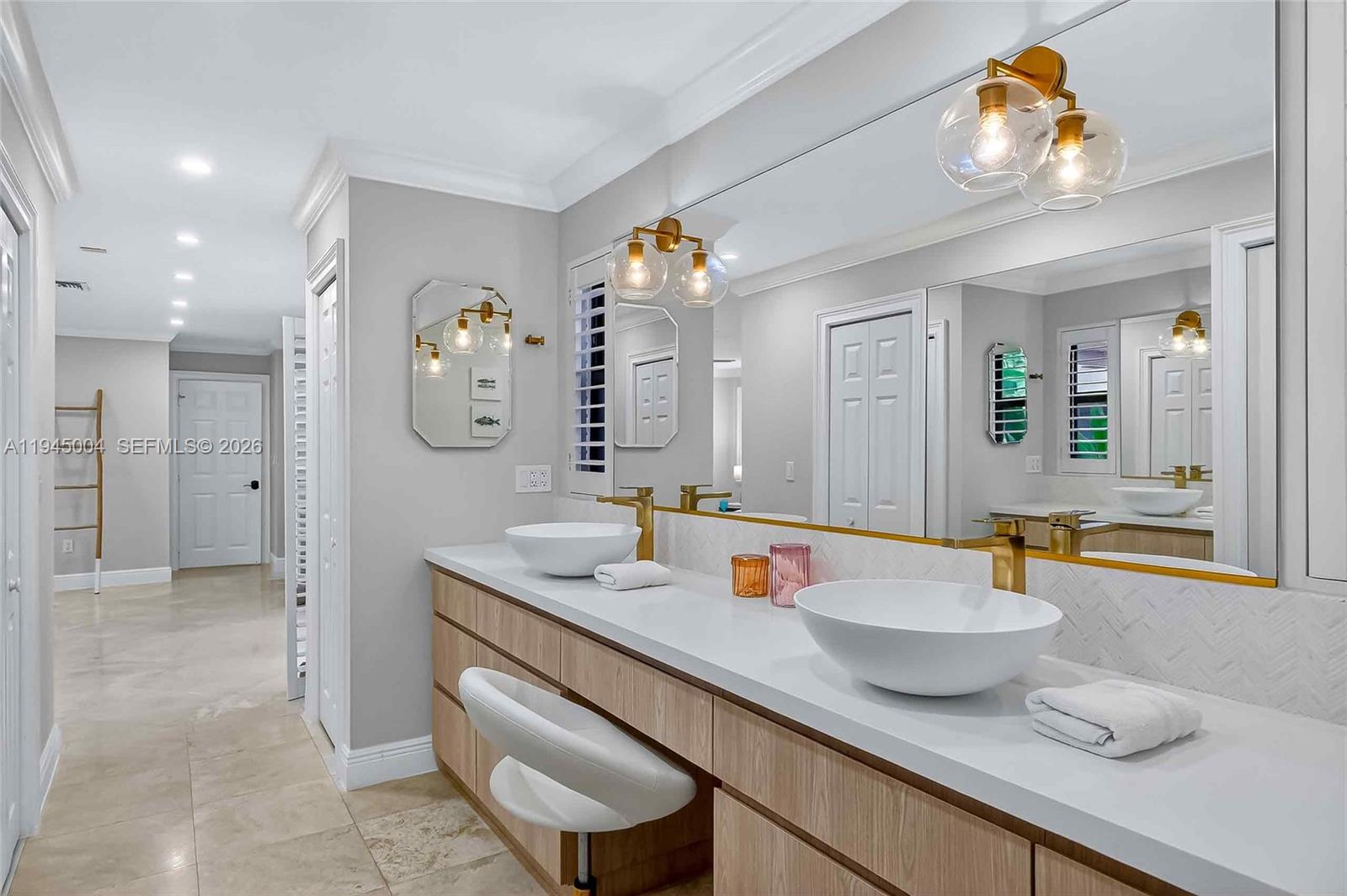 13945 Cartee Rd Palmetto Bay, FL 33158