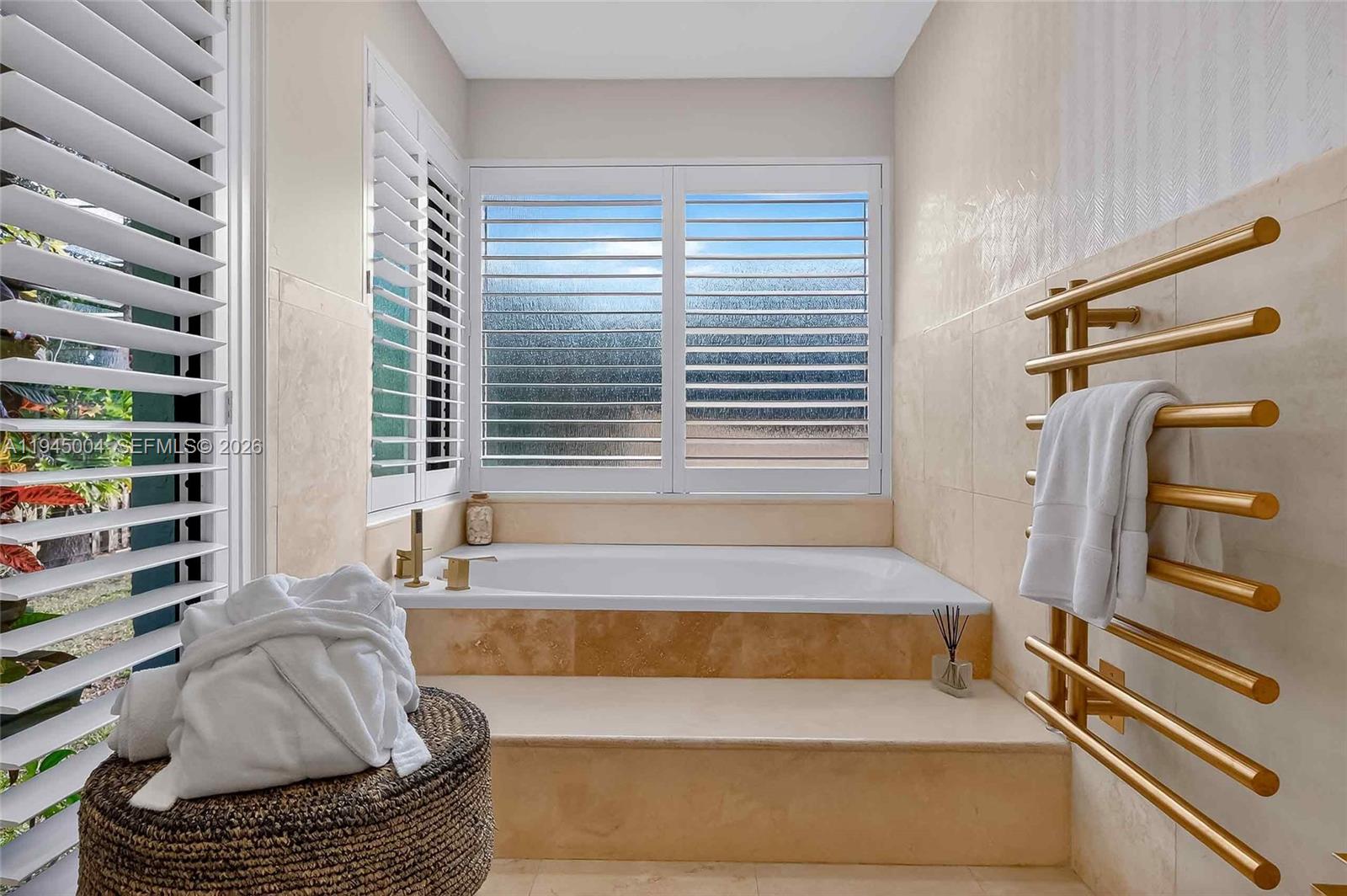 13945 Cartee Rd Palmetto Bay, FL 33158