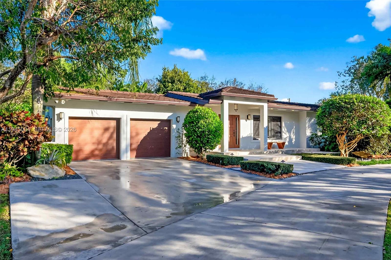 13945 Cartee Rd Palmetto Bay, FL 33158