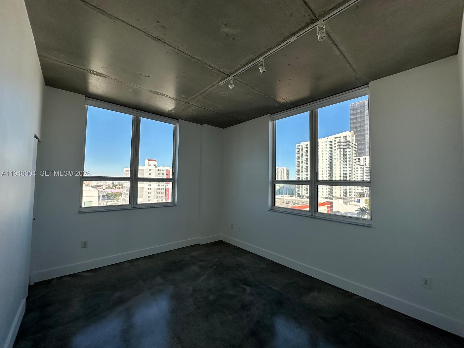 image Uptown Lofts16