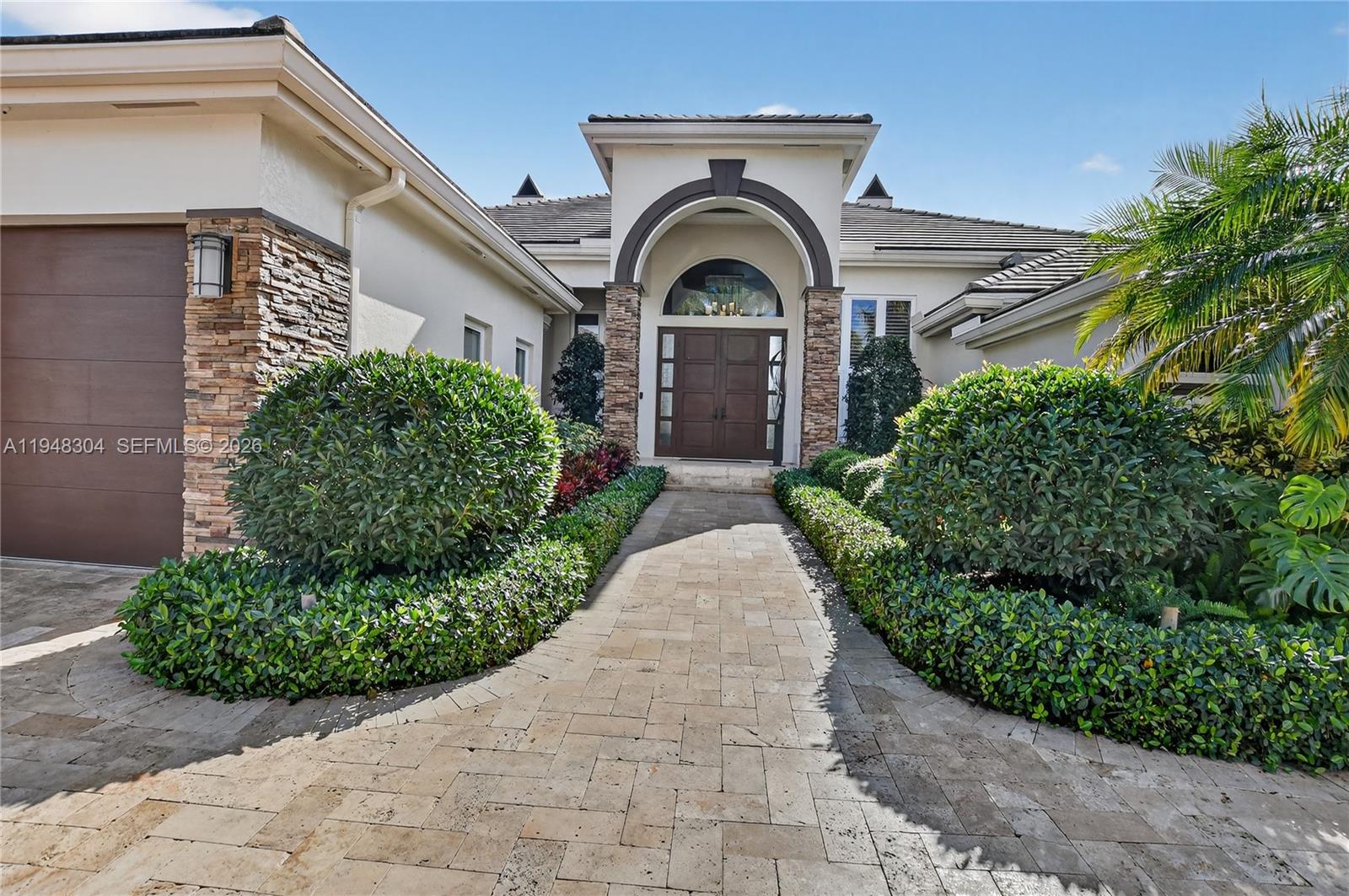 6860 Queenferry Cir Boca Raton, FL 33496
