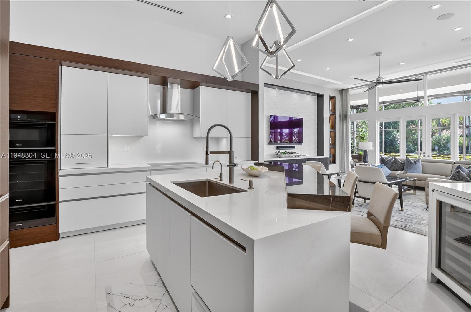 6860 Queenferry Cir Boca Raton, FL 33496