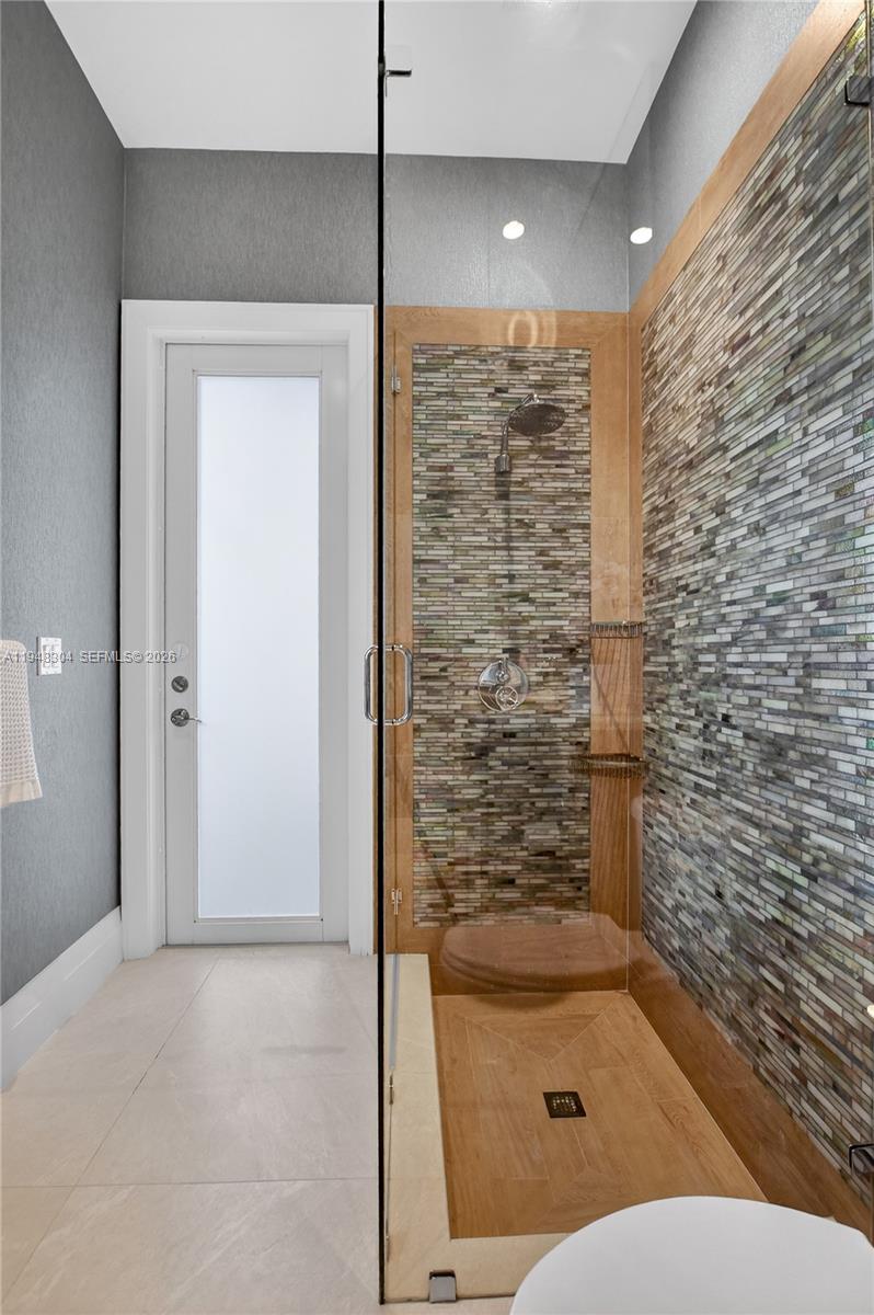 6860 Queenferry Cir Boca Raton, FL 33496