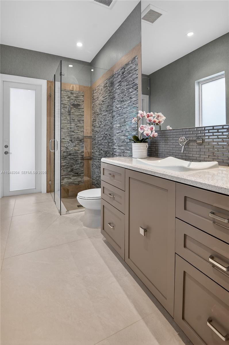 6860 Queenferry Cir Boca Raton, FL 33496