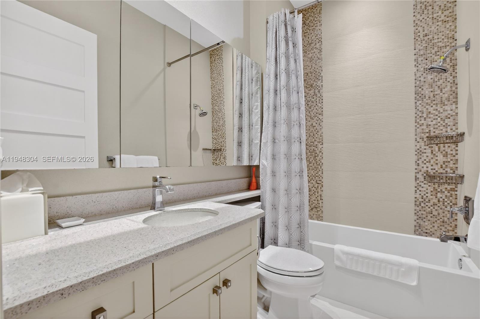 6860 Queenferry Cir Boca Raton, FL 33496