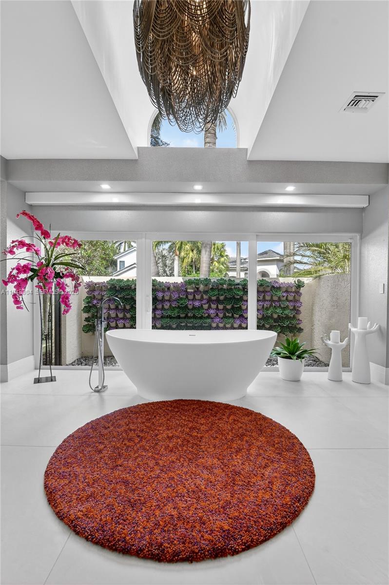 6860 Queenferry Cir Boca Raton, FL 33496