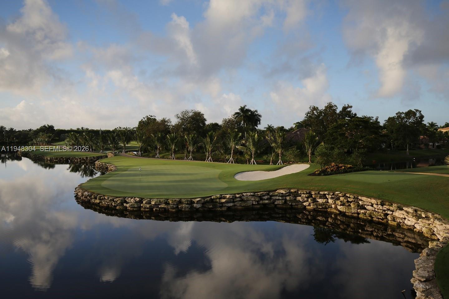 6860 Queenferry Cir Boca Raton, FL 33496