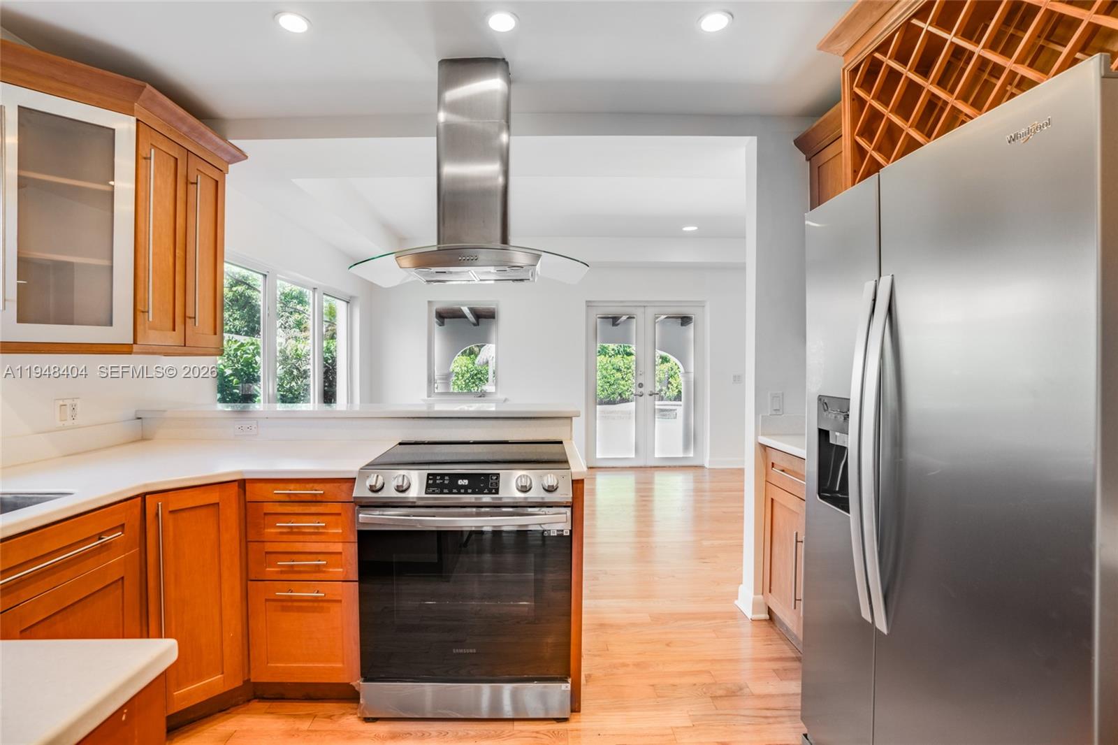 527 SW 20th Rd Miami, FL 33129