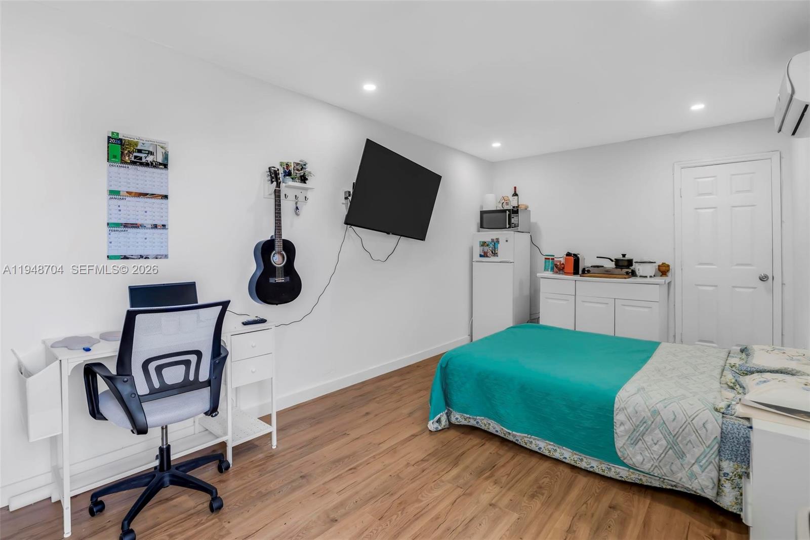 14860 Buchanan St Miami, FL 33176