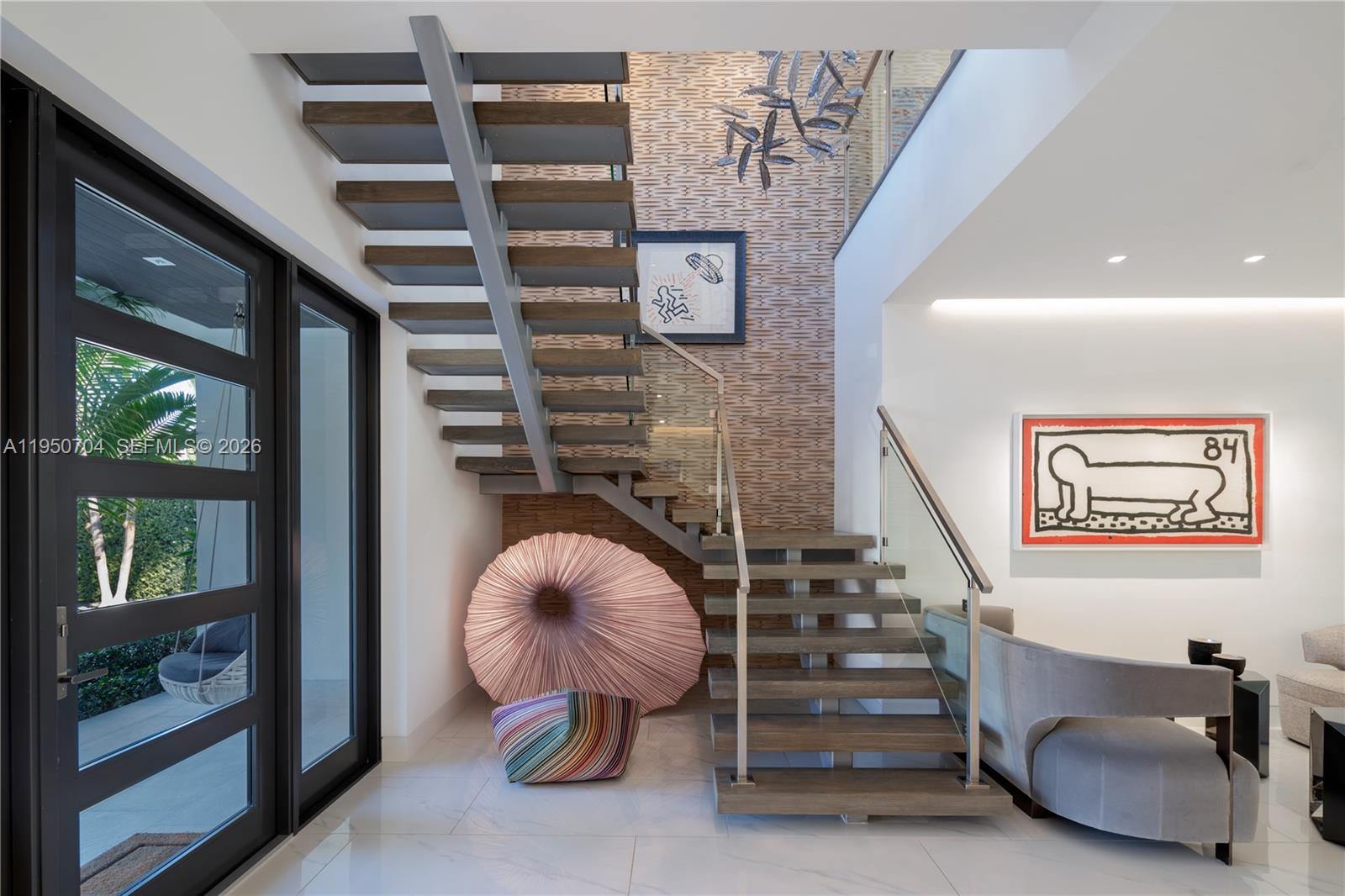 2370 Bayview Ln North Miami, FL 33181